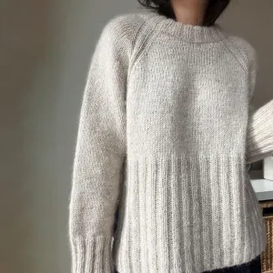 Catrina - modern monochrome jumper