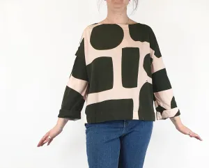 Elk green and pink long sleeve top size 12 (note: inconsistencies)