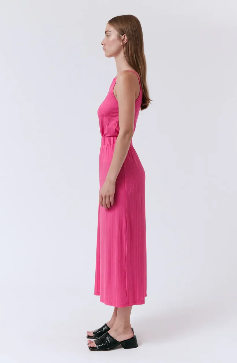 eve skirt in fuchsia