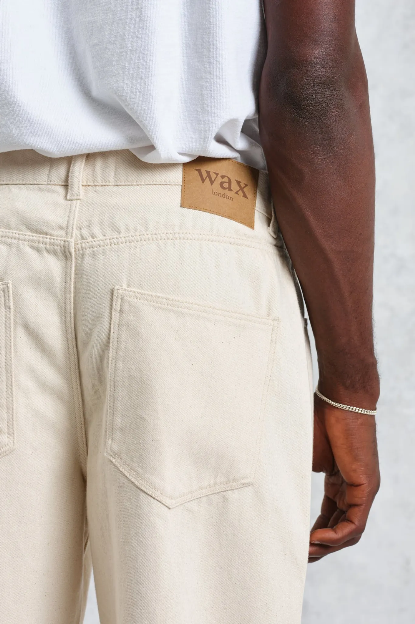 FELIX LOOSE FIT DENIM JEANS - ECRU