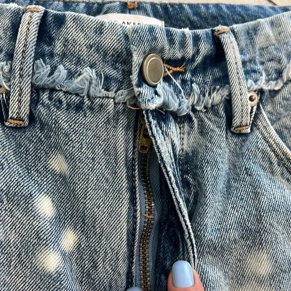 GOOD AMERICAN Acid Wash 90’s Style Jeans Size 6/28