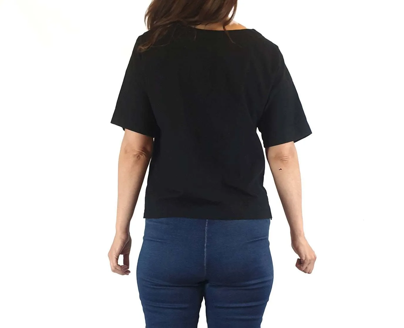 Gorman black tee shirt style top with front wooden buttons size 6 (best fits sizes 6-8)