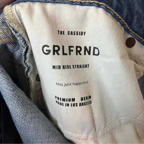GRLFRND The Cassidy Mid Rise Straight Jeans Runyon Canyon Blue Size 30