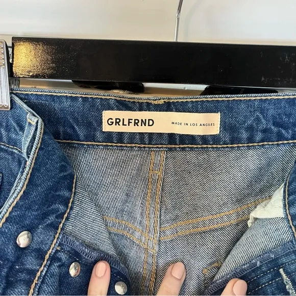 GRLFRND The Cassidy Mid Rise Straight Jeans Runyon Canyon Blue Size 30