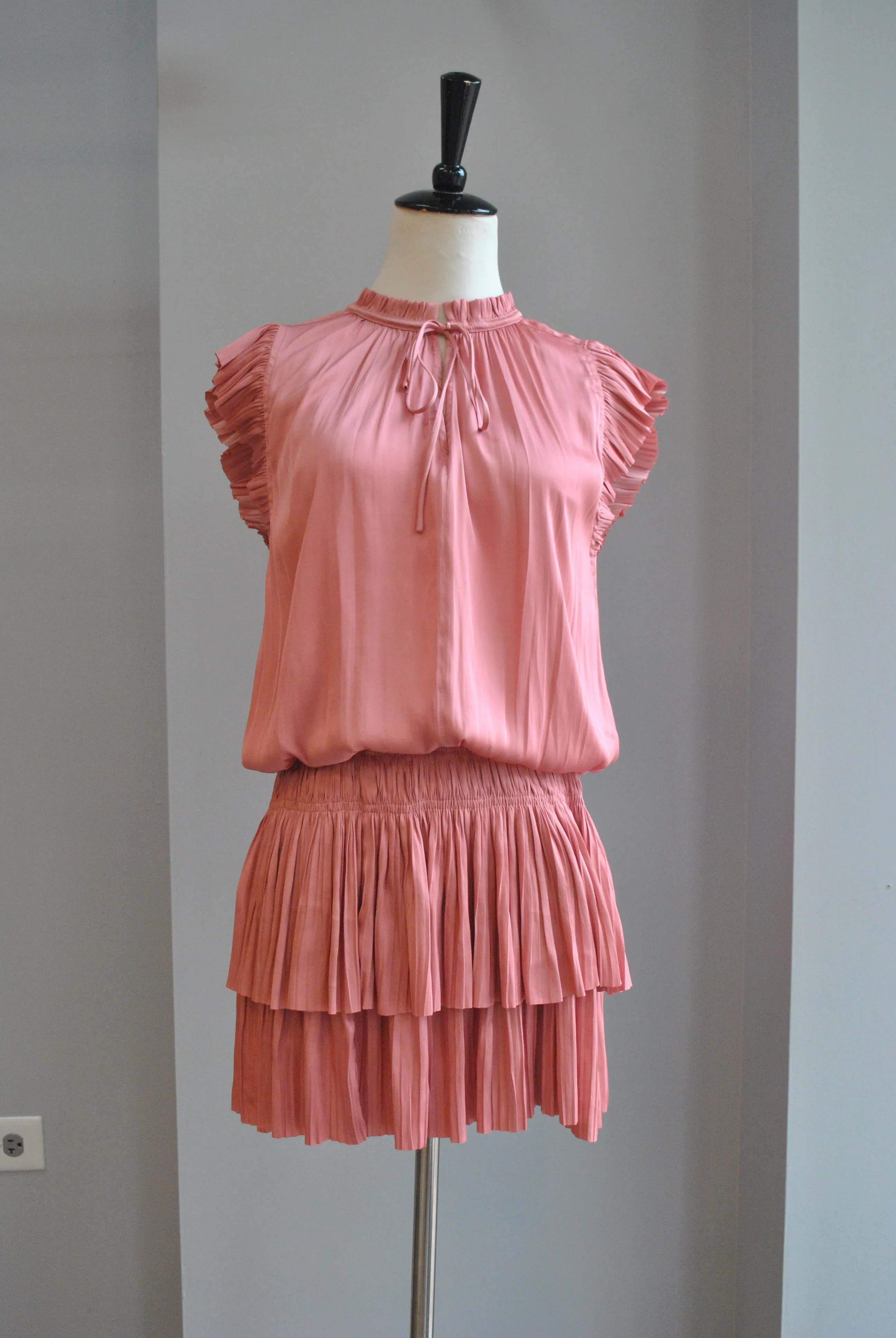 GUAVA LOOSE STYLE MINI SUMMER DRESS