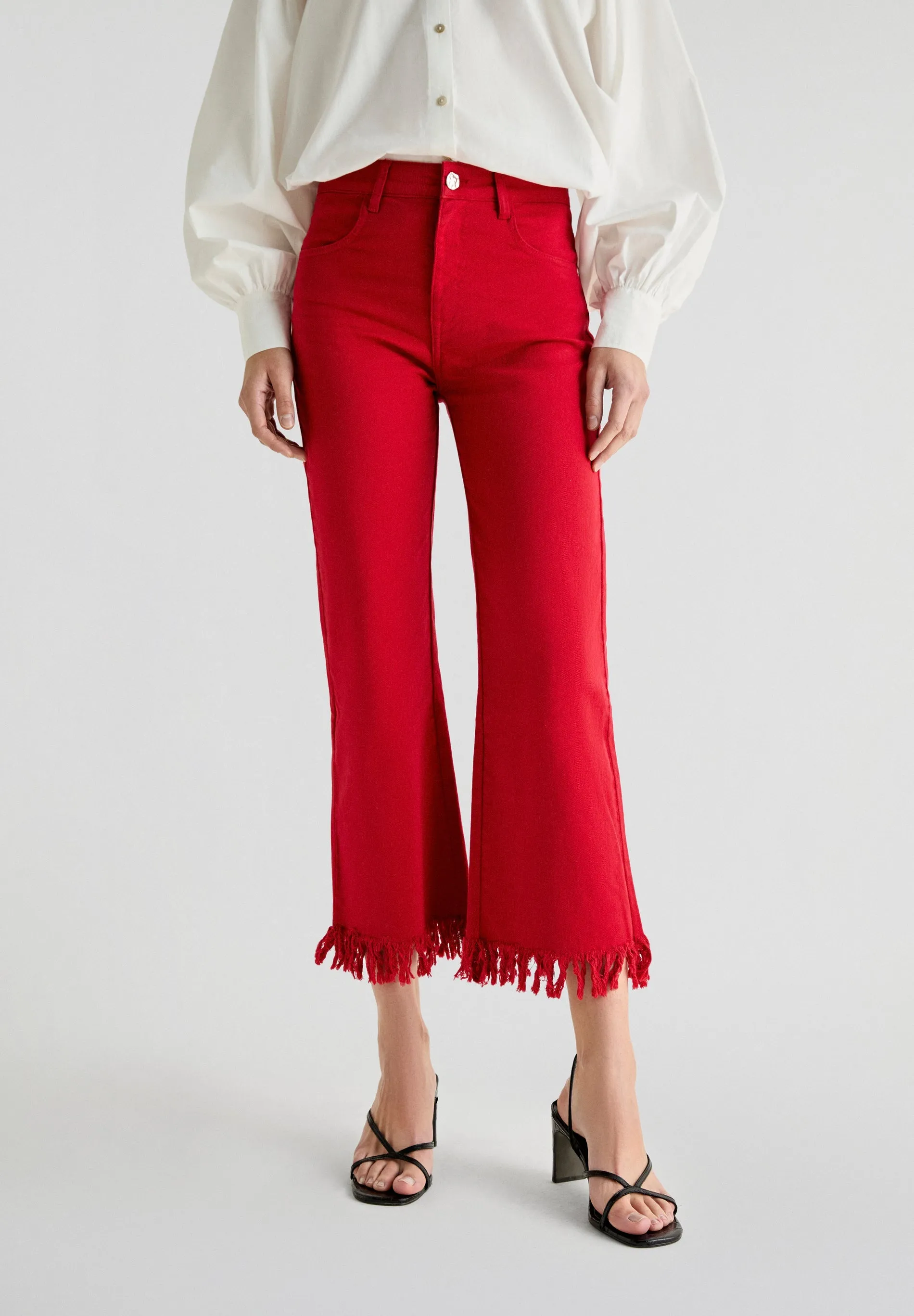 JEANS BAINHA DESFIADA
