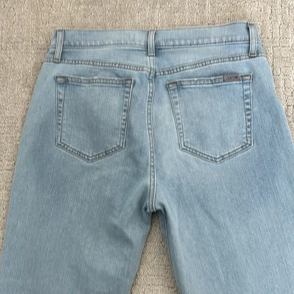 Joe's Jeans Mary Kate High-Rise Crop Bootcut Jean light wash baggy loose fit