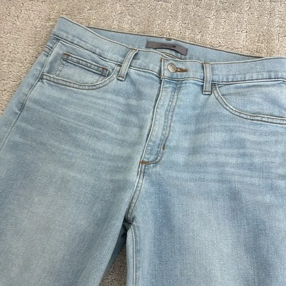 Joe's Jeans Mary Kate High-Rise Crop Bootcut Jean light wash baggy loose fit