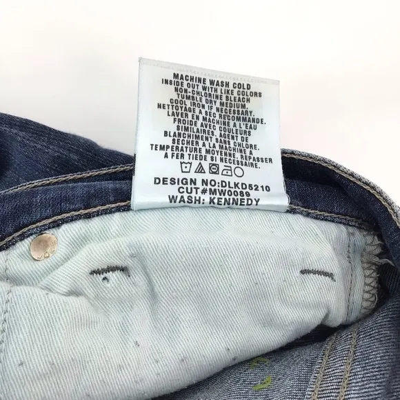 Joe's Jeans The Cigarette Cut Kennedy Wash Straight Leg Size 26