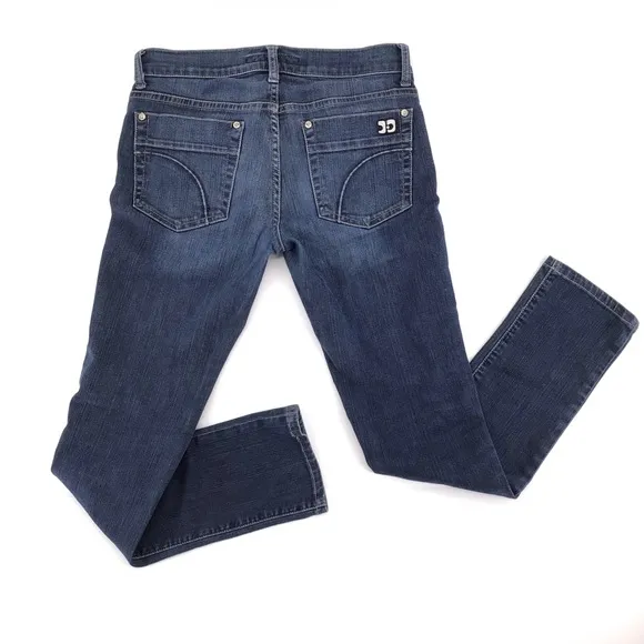Joe's Jeans The Cigarette Cut Kennedy Wash Straight Leg Size 26