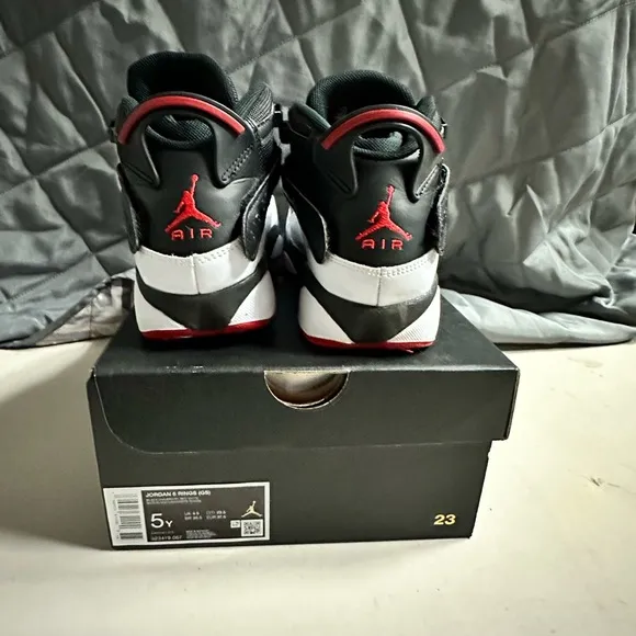 Kids Jordan 6 Rings 5y