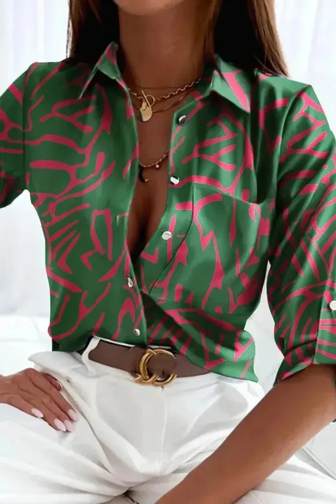 Laura | Elegant blouse with artistic print