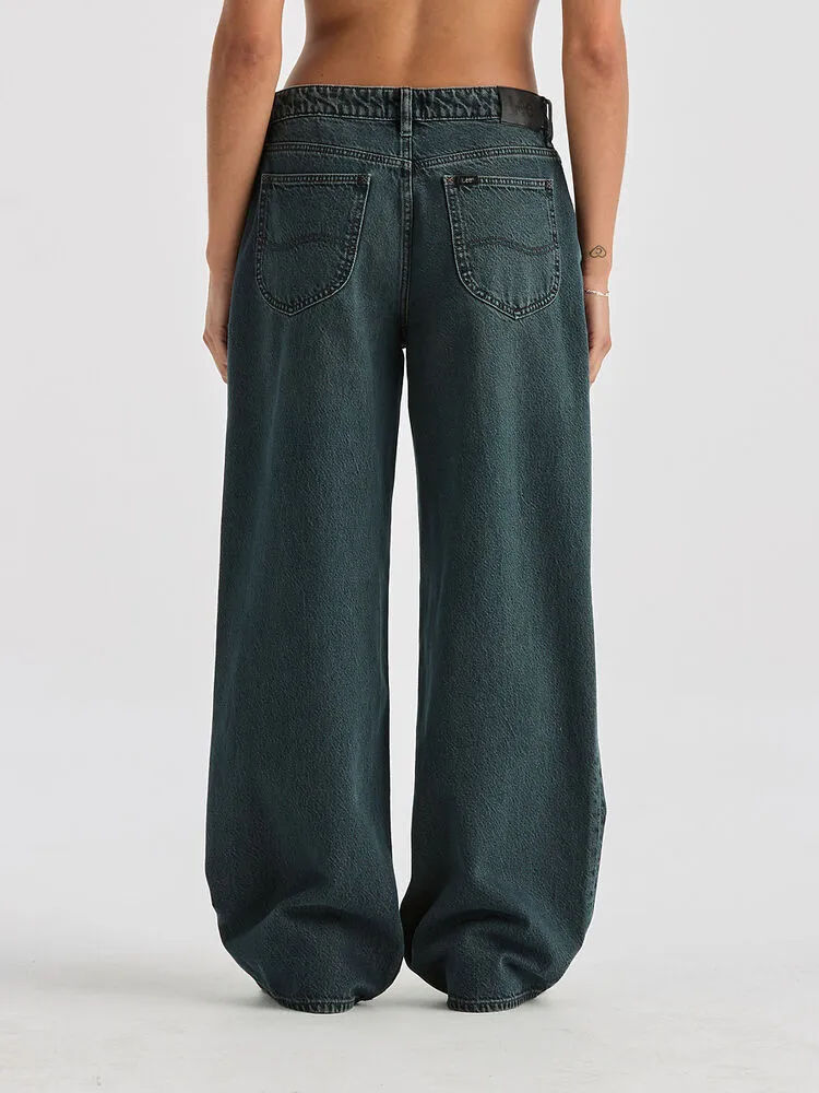 Lee | Low Slouch