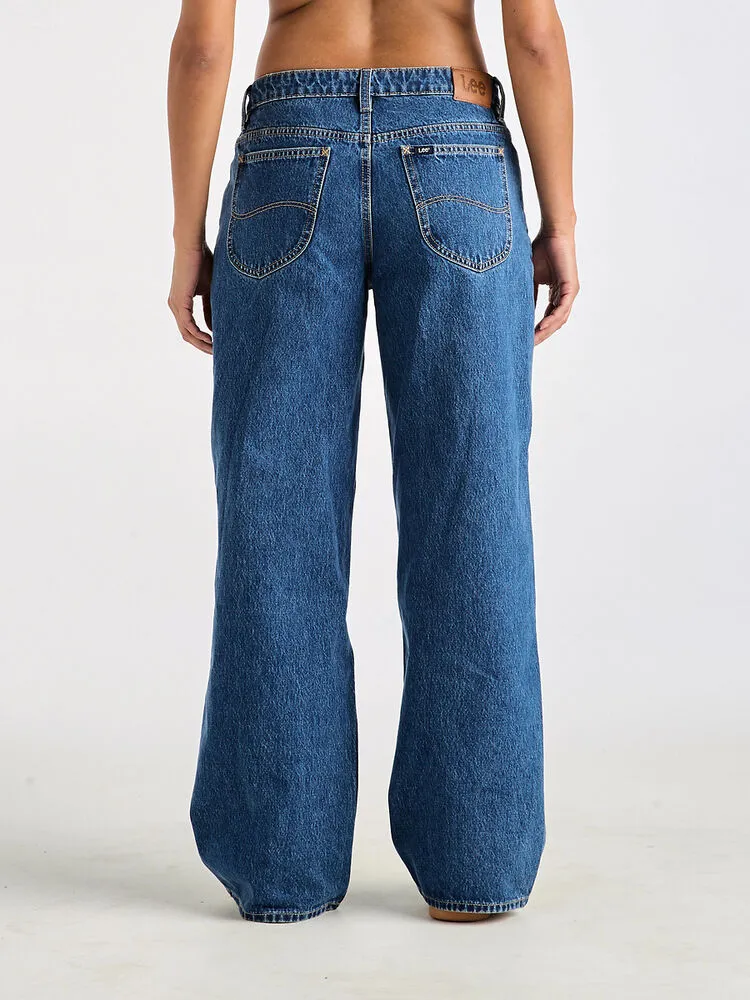 Lee | Low Slouch