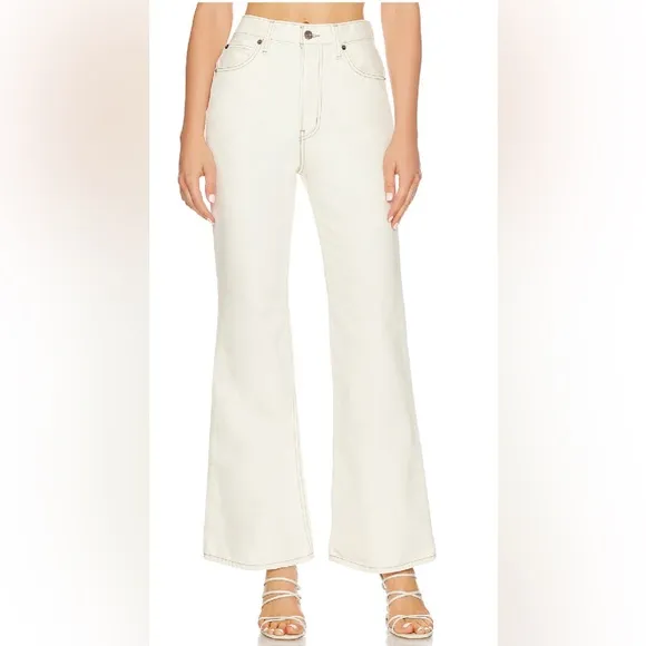Levi’s 70s High Flare Jeans in 77 Sunny Cream