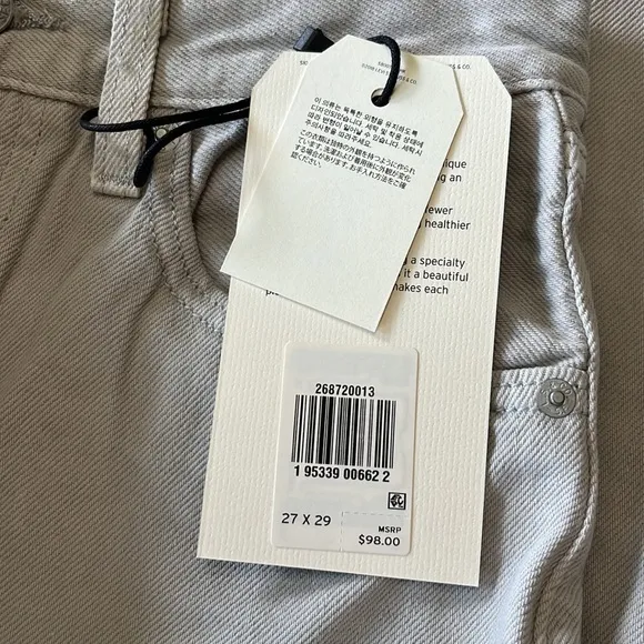 Levis Premium Jeans High Rise in Mushroom Grey NWT