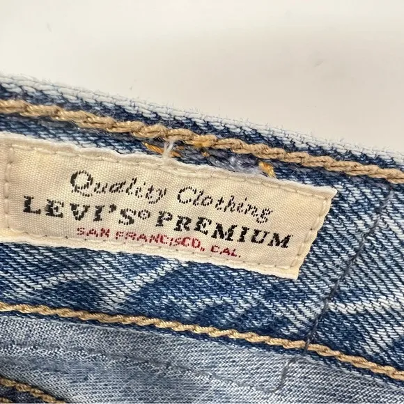 Levi's Premium Jeans Size‎ 27 High Loose Taper Light Wash Denim Blue Distressed