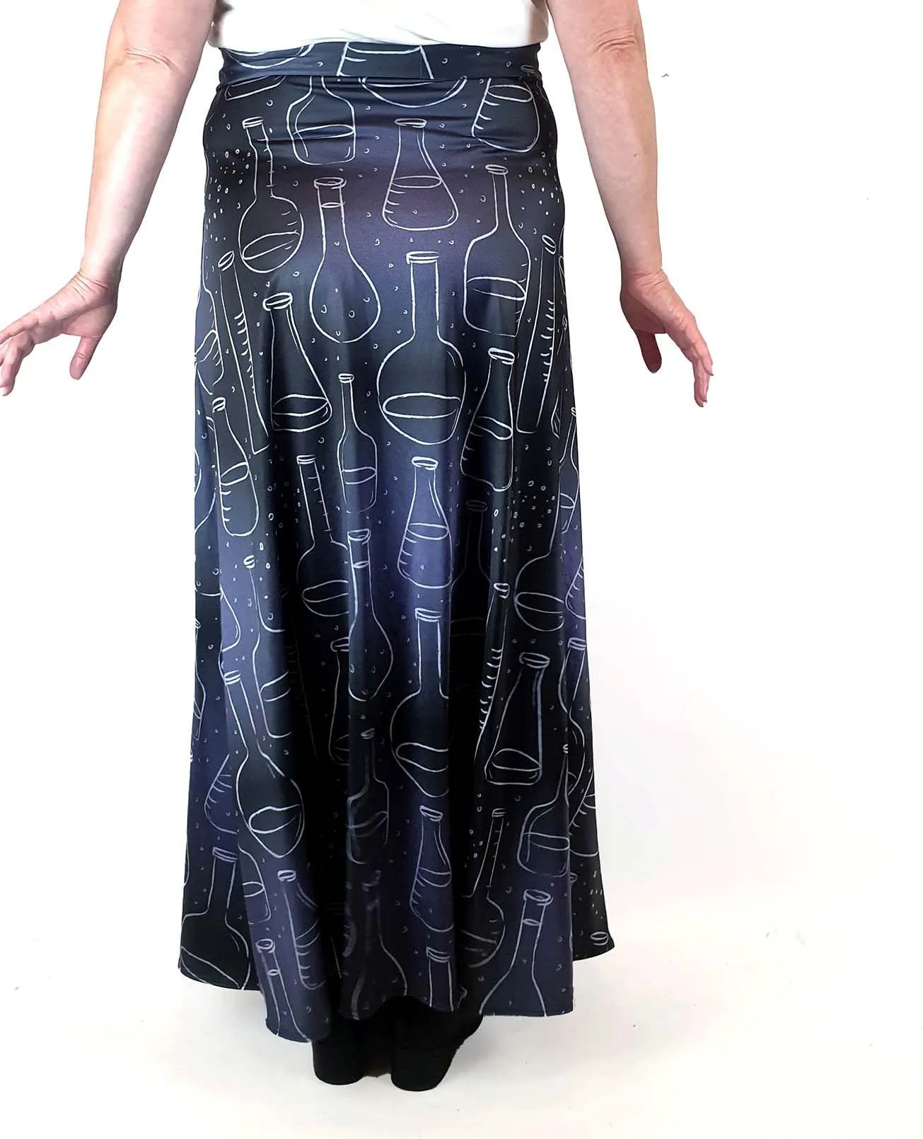 Living Dead maxi skirt with science beaker print size 2XL
