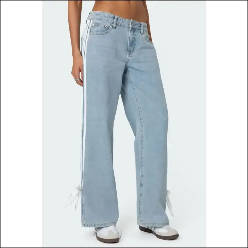 Loose Fit Jeans: Embrace Comfort and Stripes with Serious Sass! 😂