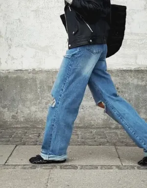LOOSE JEANS WITH HOLES - BLUE