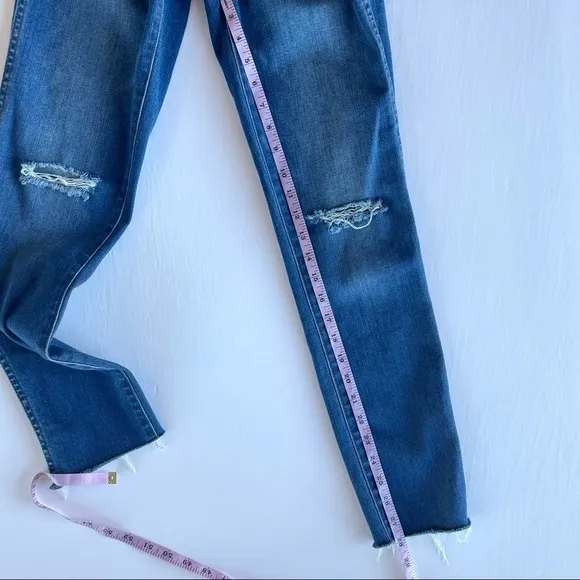 Madewell 10” Roadtripper Raw Hem Jeans