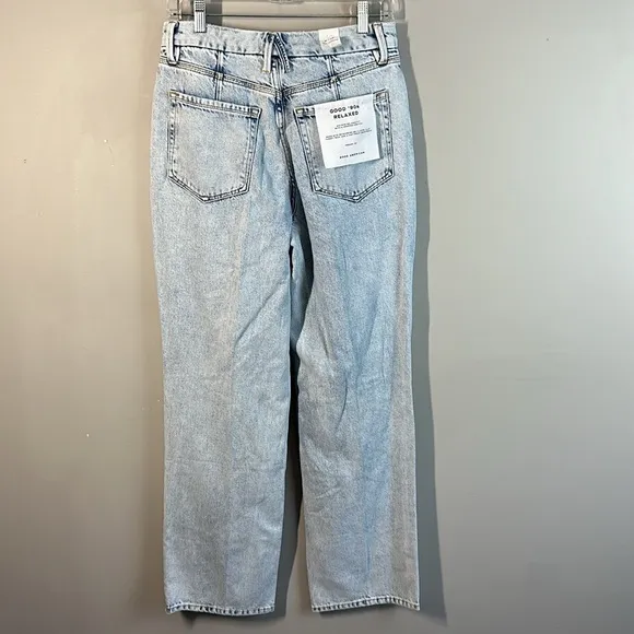 NWOT Good American 90’s Relaxed Jeans Size 2/26