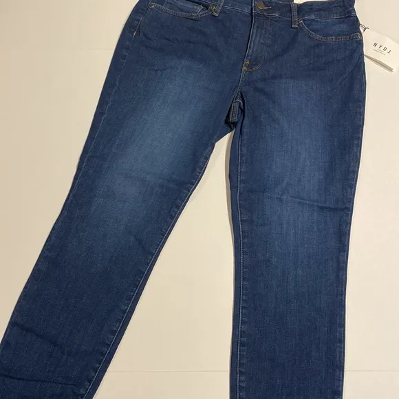 NYDJ SZ 8 Medium Wash Skinny Denim Blue Jeans New D31