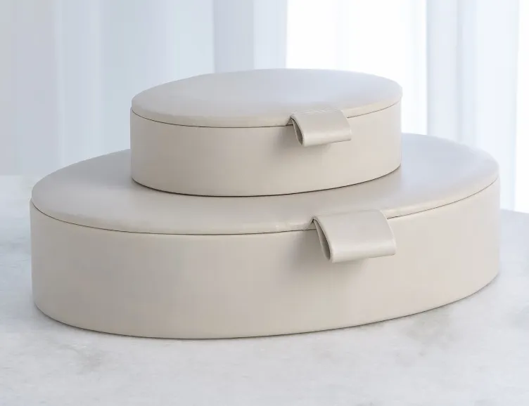Oval Leather Box