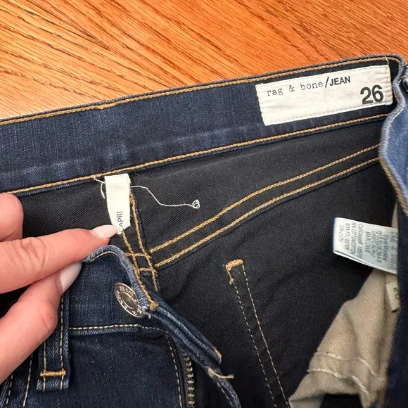 RAG &amp; BONE Woman’s Capri Blue Jeans