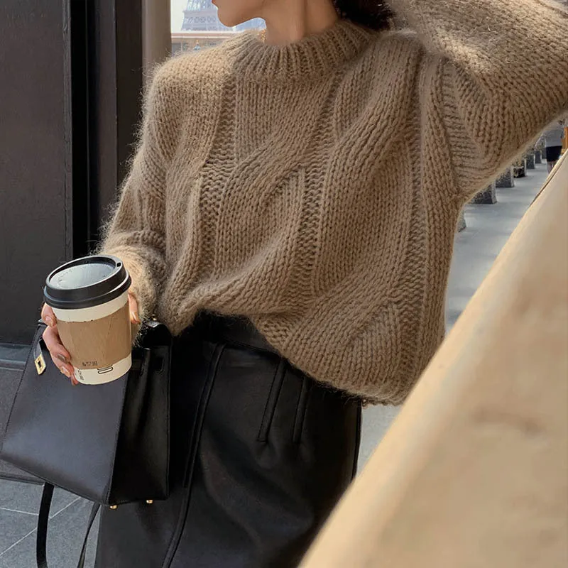 Round Neck Thick-Knitted Cable Sweater, New Autumn and Winter Style, Solid Color Top, Pullover Sweater for Women.C-241105-1