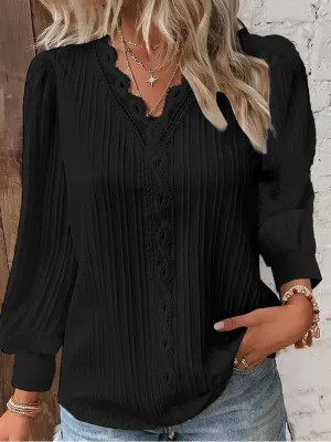 Sam | Blouse with Chiffon and Lace Details