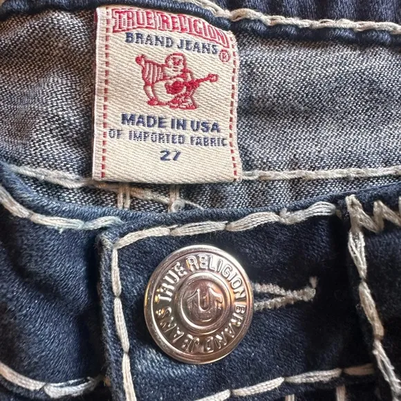 Size 27   True Religion Johnny super T T dark blue/white contrast stitching. EUC