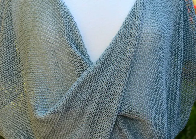 SKnitsB Twisted Top Pattern