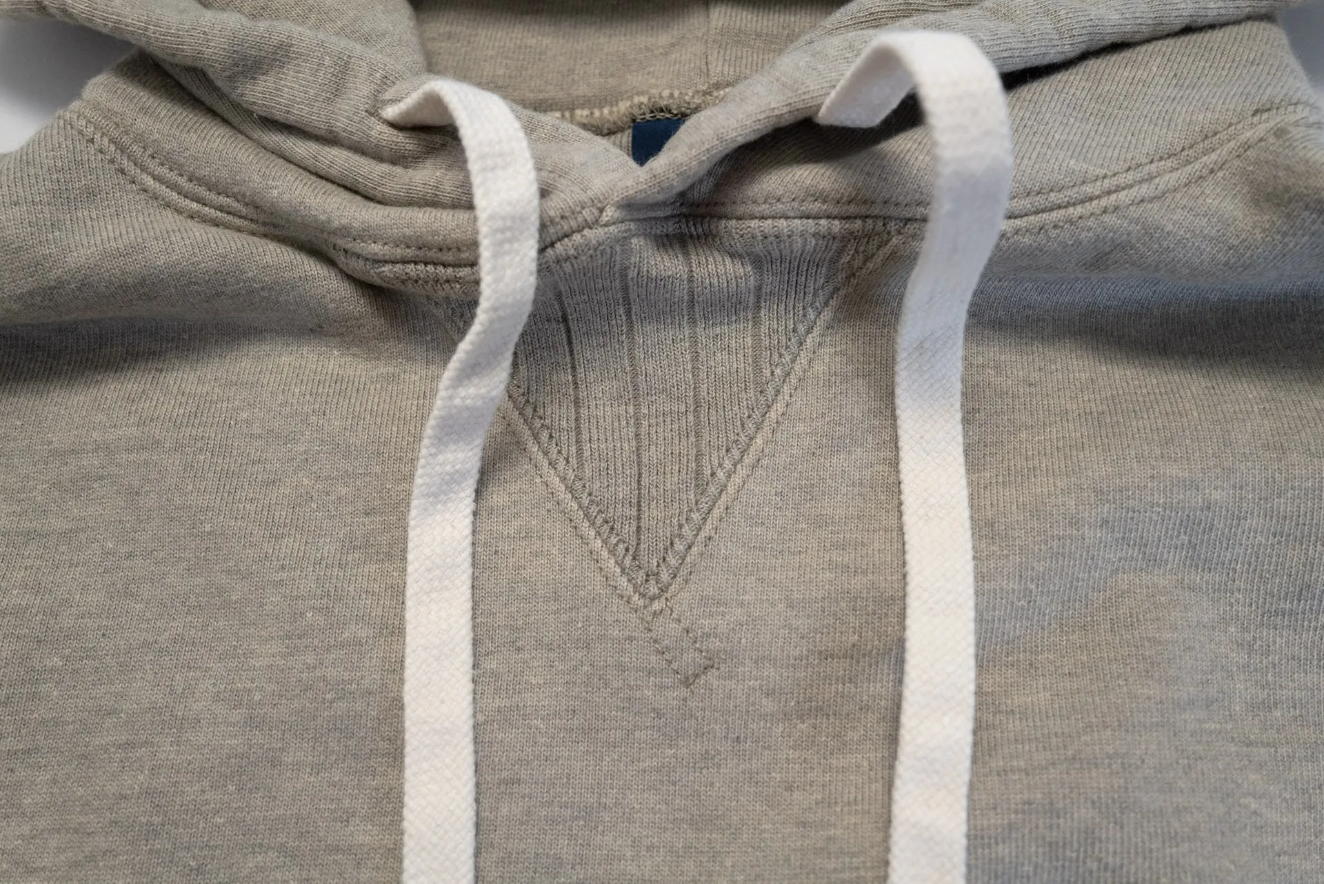 Studio D'Artisan 12oz 'Suvin Gold' Loopwheeled Pull Over (Heather Grey)