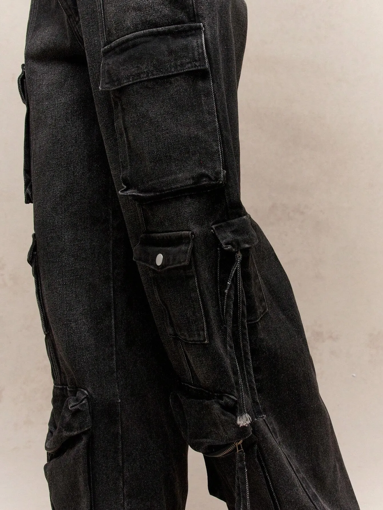 Washed Faded Baggy Cargo Jeans | Trendy Loose-Fit Denim for Streetwear