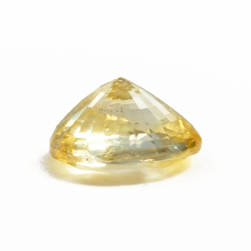 Yellow Sapphire 12.56 mm 7.49 carats Faceted Oval Natural Gemstone